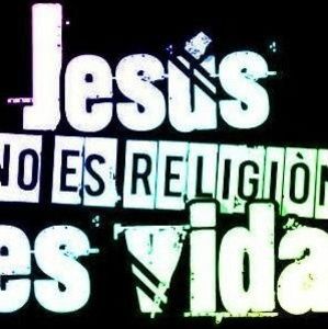 Meet your Posher, Gloria